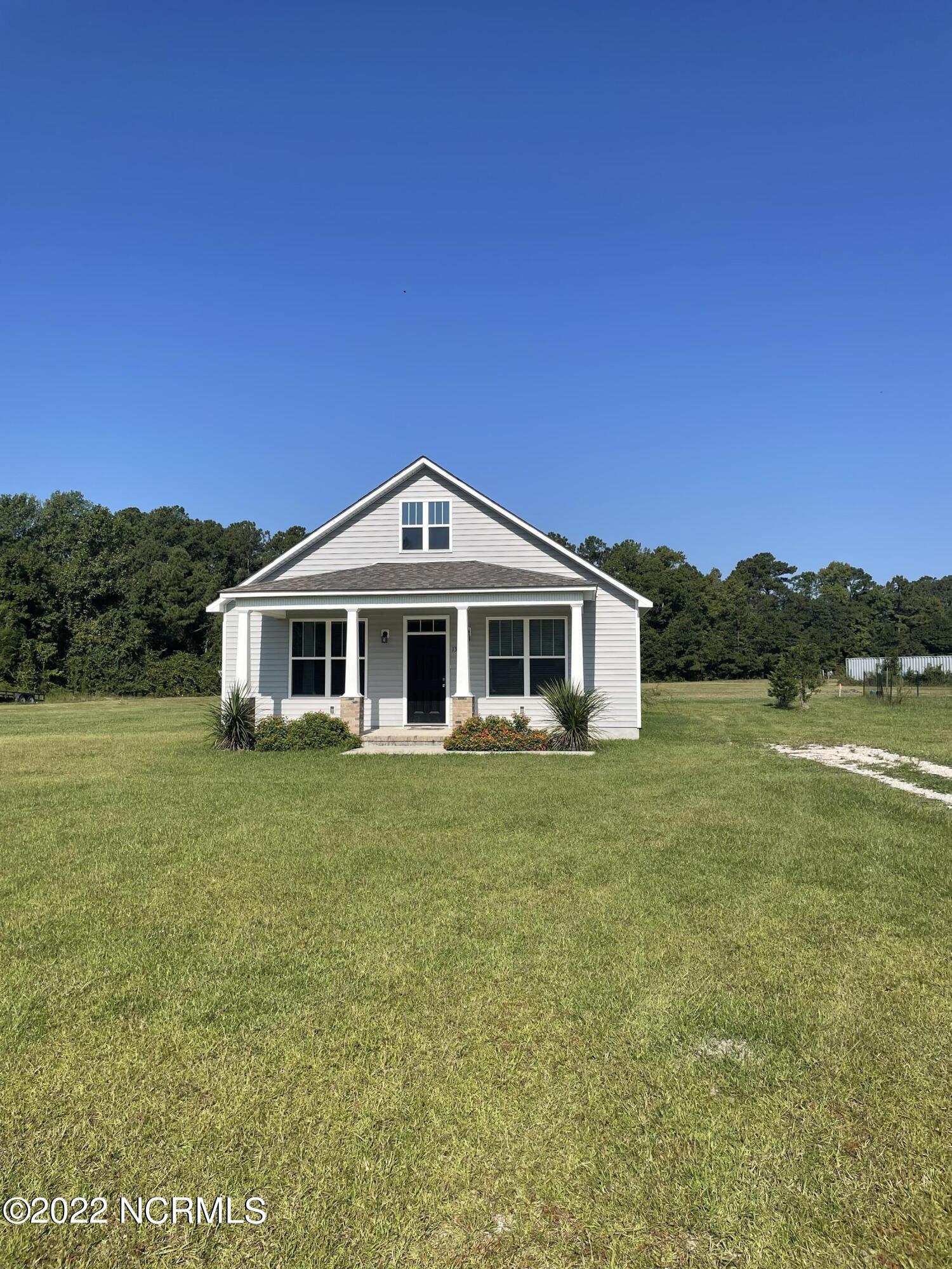 1393 Temples Point Road Havelock, NC 28532 - Photo 3 of 27 Front