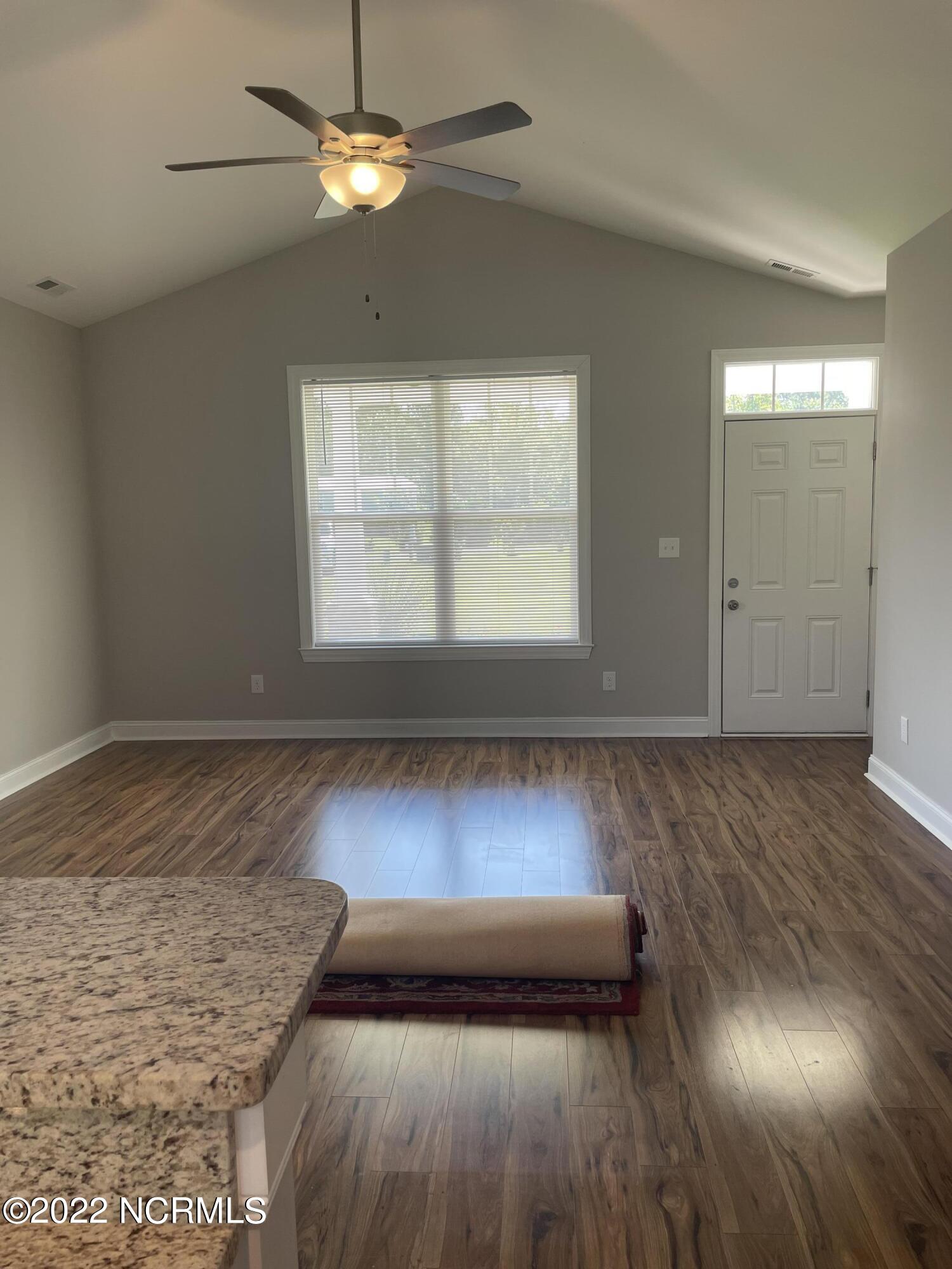 1393 Temples Point Road Havelock, NC 28532 - Photo 7 of 27 Living Area