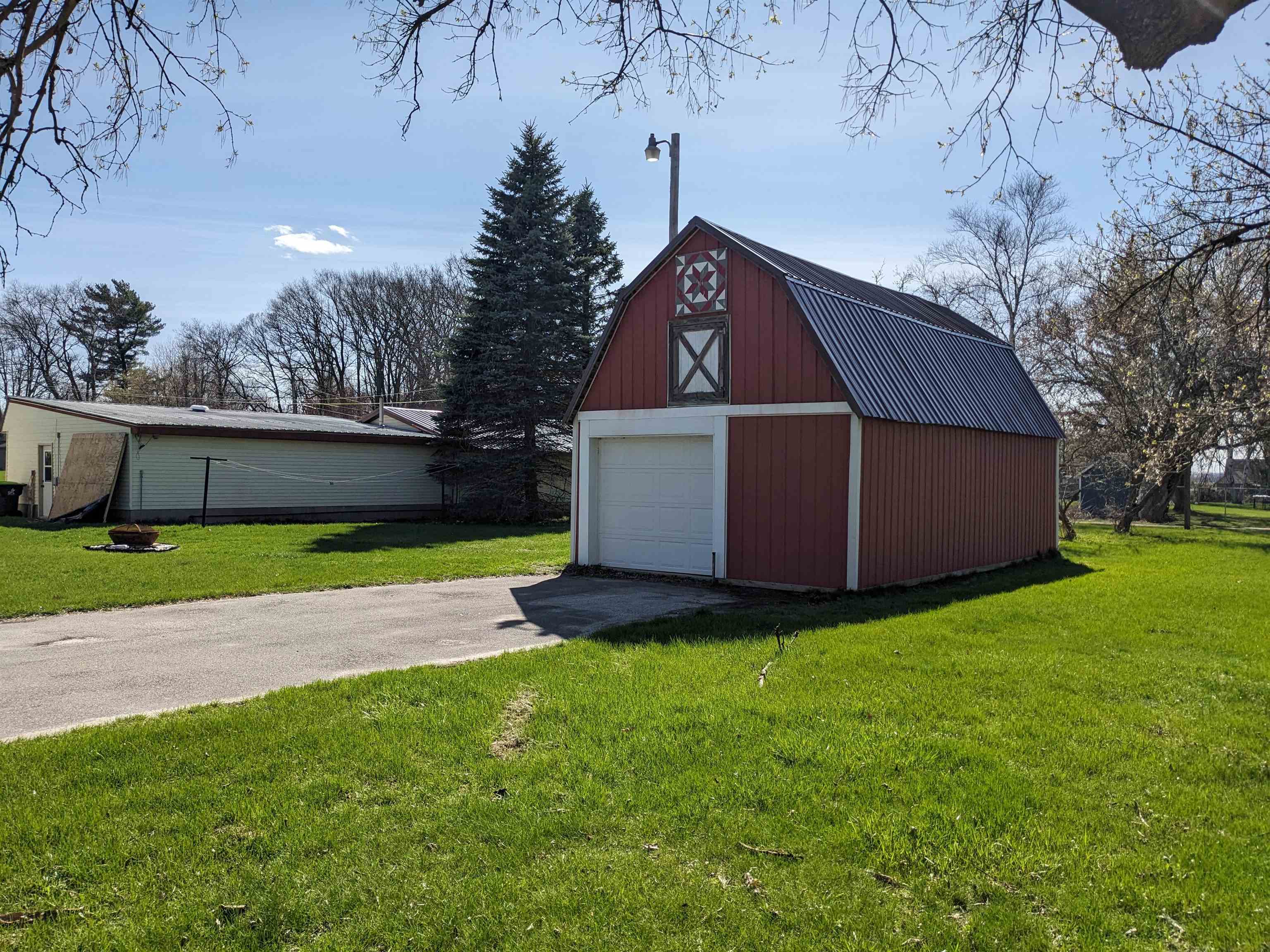 1007 North Huron Road Linwood, MI 48634 - Photo 5 of 30