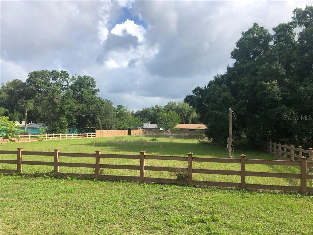 610 Knowles Road Brandon, FL 33511 - Photo 1 of 1 Gallery Image 1
