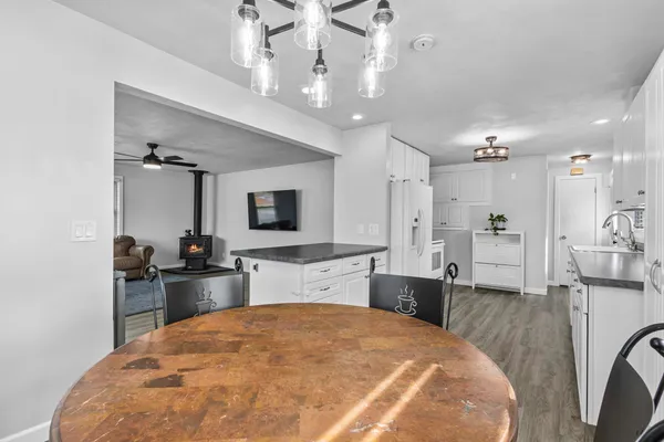 $289,900 | 1611 East Glendale Avenue, Appleton, WI 54911