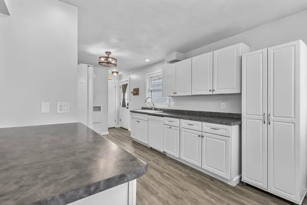 $289,900 | 1611 East Glendale Avenue, Appleton, WI 54911