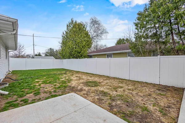 $289,900 | 1611 East Glendale Avenue, Appleton, WI 54911