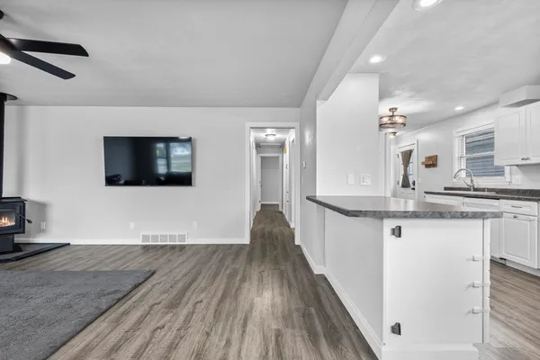 $289,900 | 1611 East Glendale Avenue, Appleton, WI 54911