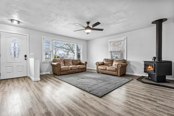 $289,900 | 1611 East Glendale Avenue, Appleton, WI 54911