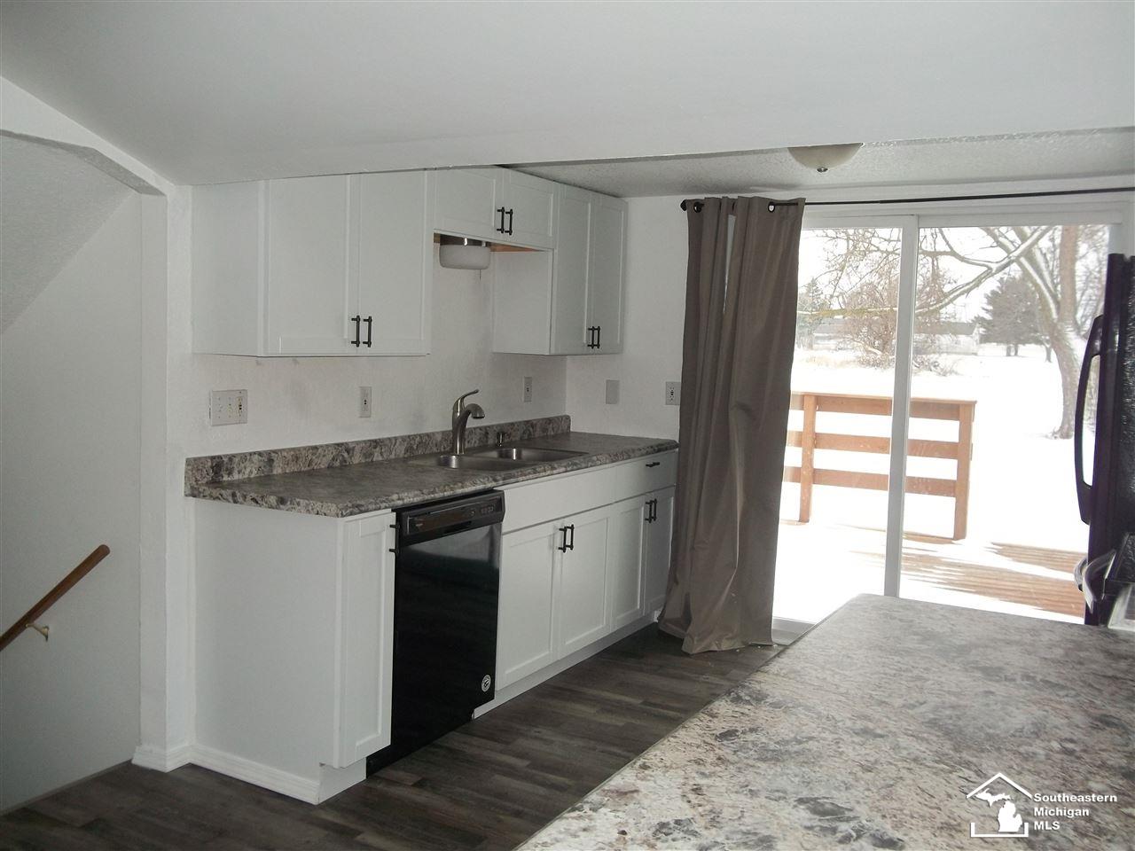 9285 Bay Creek Road Erie, MI 48133 - Photo 2 of 24