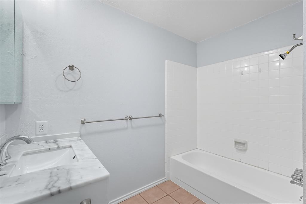 6108 Jennings Drive The Colony, TX 75056 - Photo 22 of 32