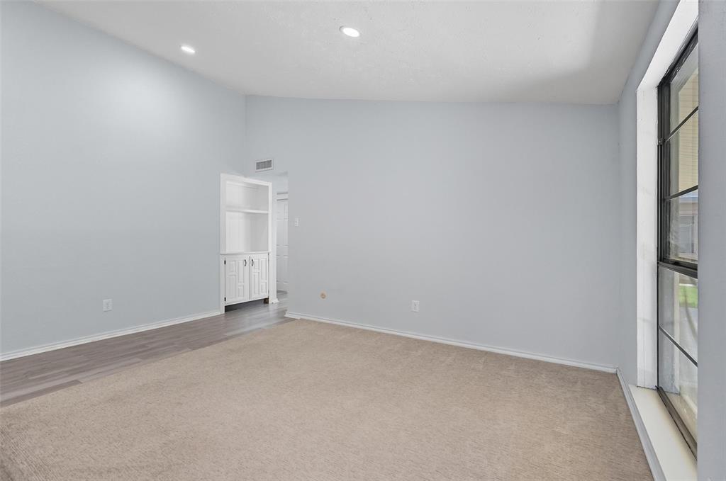 6108 Jennings Drive The Colony, TX 75056 - Photo 9 of 32