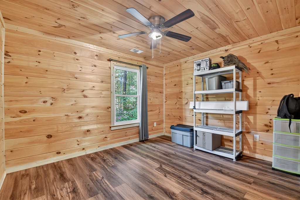 523 Long Branch Road Ranger, GA 30734 - Photo 47 of 56 a view of a livingroom with furniture
