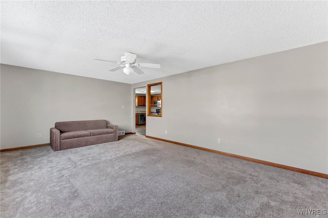 71 Downing Street Buffalo, NY 14220 - Photo 11 of 20