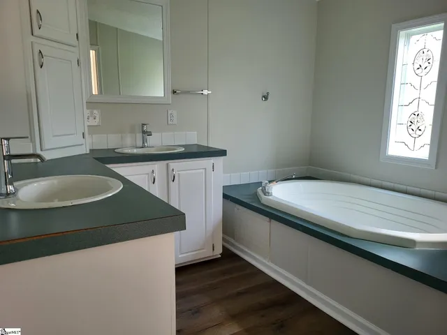 $209,900 | 125 Oldfield Circle, Williamston, SC 29697