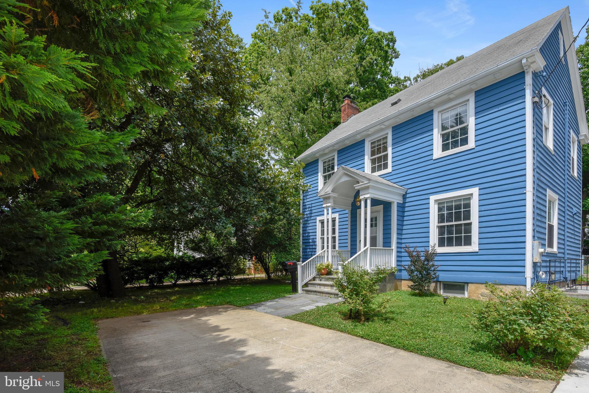 1407 North Glebe Road Arlington, VA 22207 - Photo 3 of 43