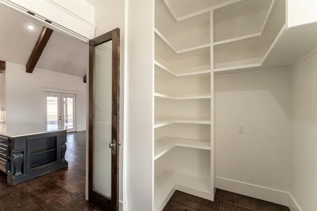 $1,274,000 | 704 Glade Pk Court, Azle, TX 76020