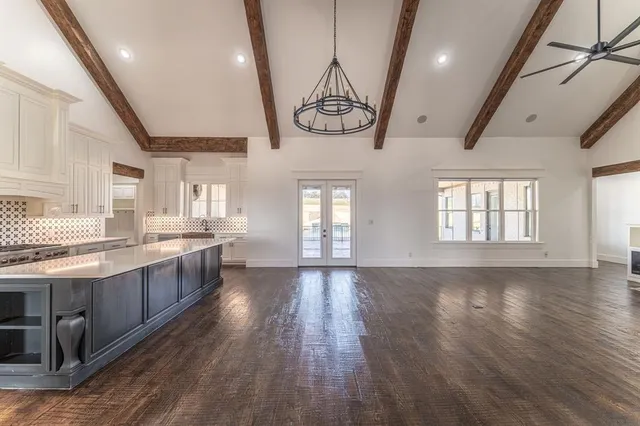 $1,274,000 | 704 Glade Pk Court, Azle, TX 76020