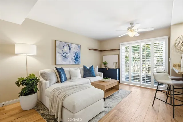 $1,525,000 | 19281 Meadowood Circle, Huntington Beach, CA 92648