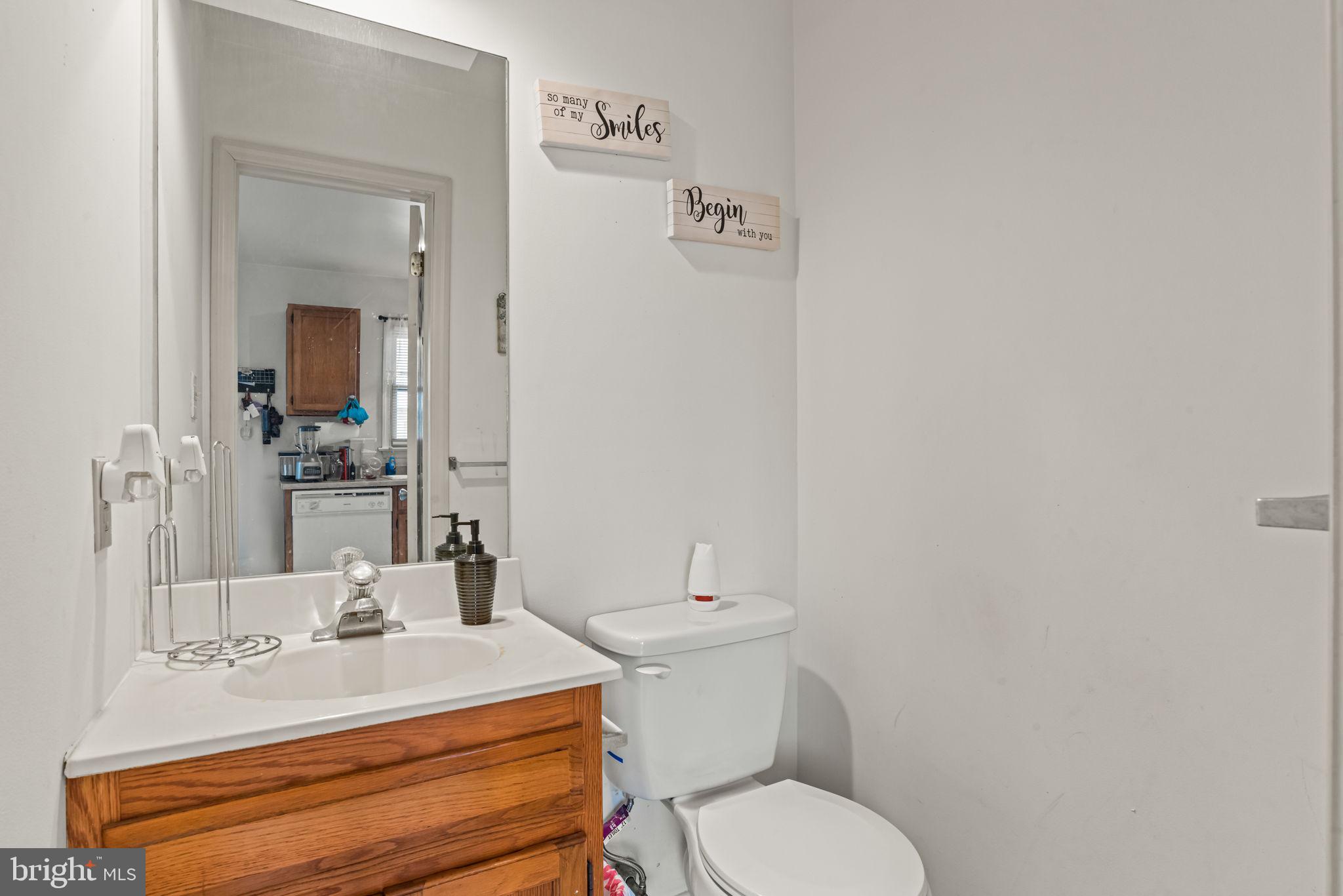 846 Marjory Terrace Lancaster, PA 17603 - Photo 11 of 27 First Floor half bathroom