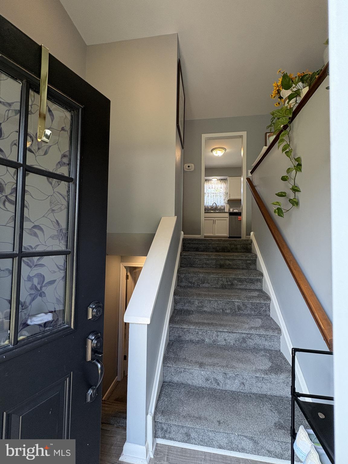 35 Cimarron Circle Elkton, MD 21921 - Photo 2 of 17 a view of entryway and hall with wooden floor