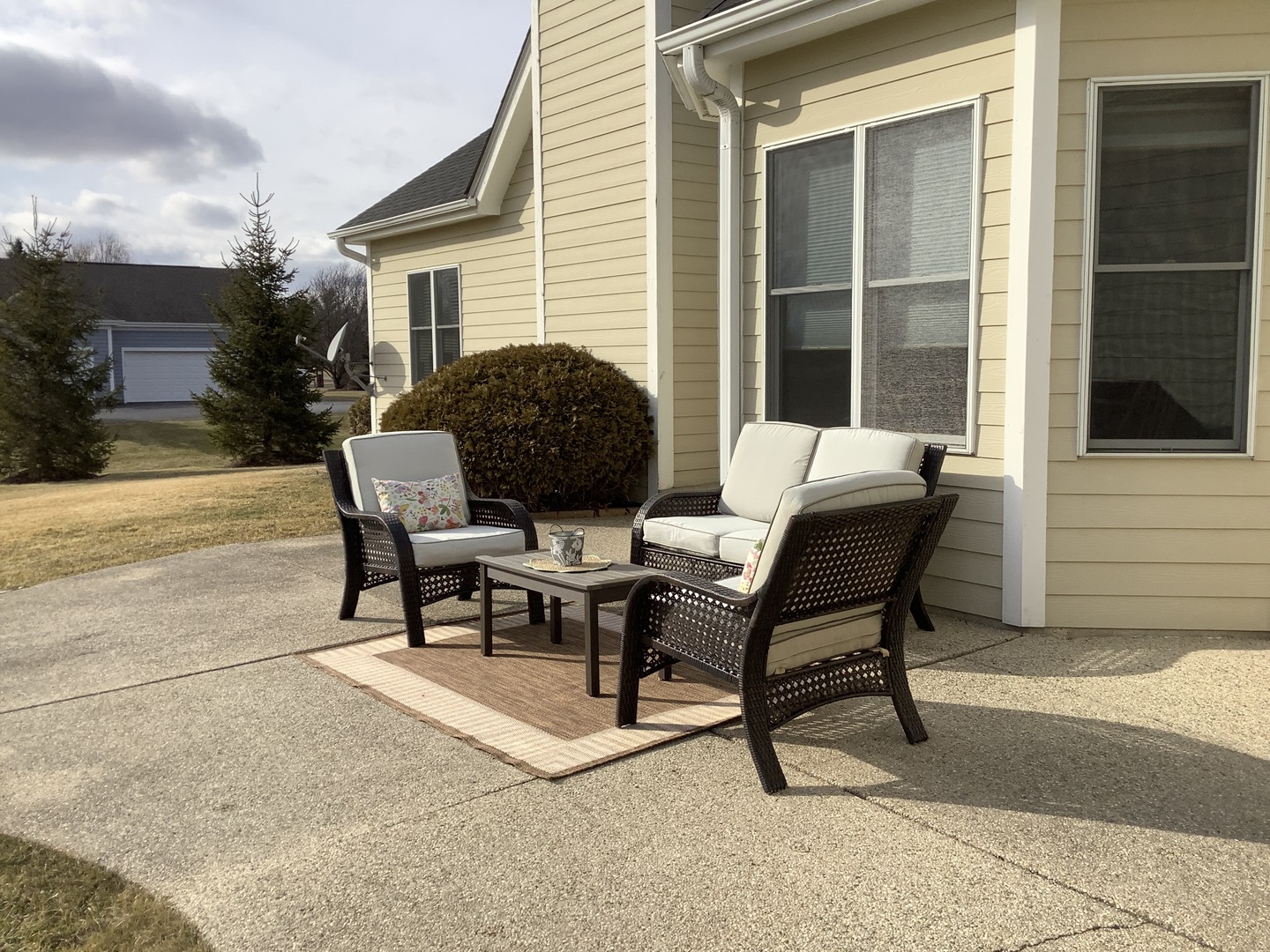 3503 Ridge Road Spring Grove, IL 60081 - Photo 7 of 46