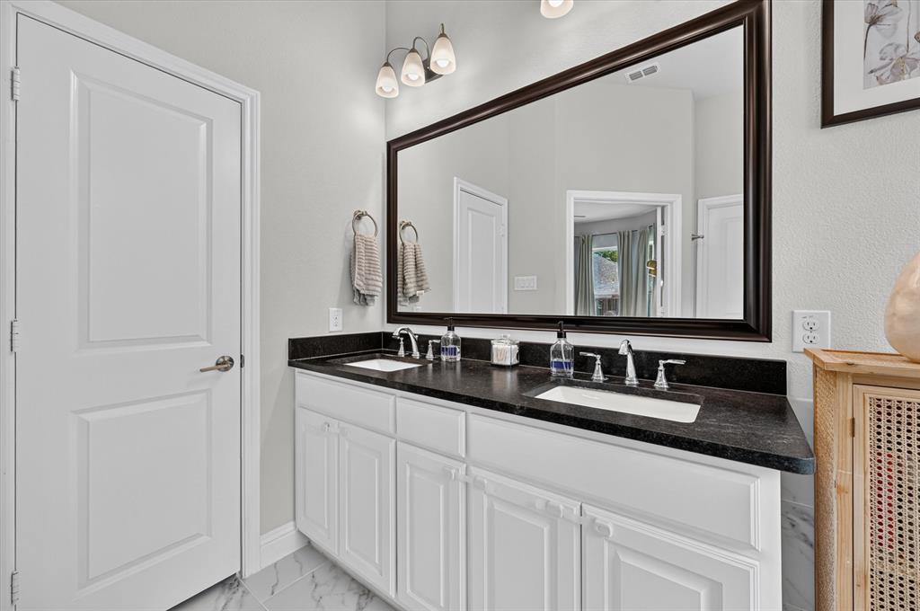 669 Harris Ridge Drive Arlington, TX 76002 - Photo 37 of 40
