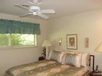 406 Glyn Cagny Road Ballwin, MO 63021 - Photo 16 of 16 Gallery Image 16