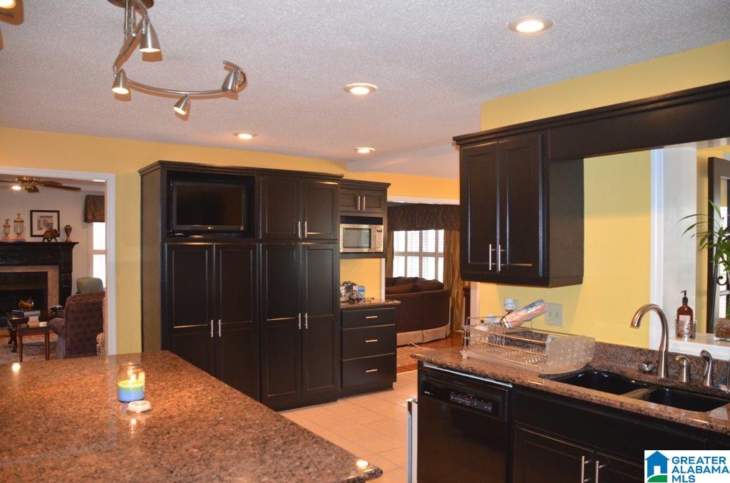 1231 Stillwater Road Anniston, AL 36207 - Photo 6 of 50