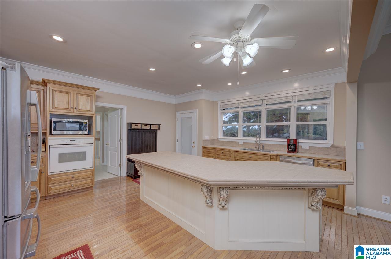 118 Runway Drive Hayden, AL 35079 - Photo 8 of 47