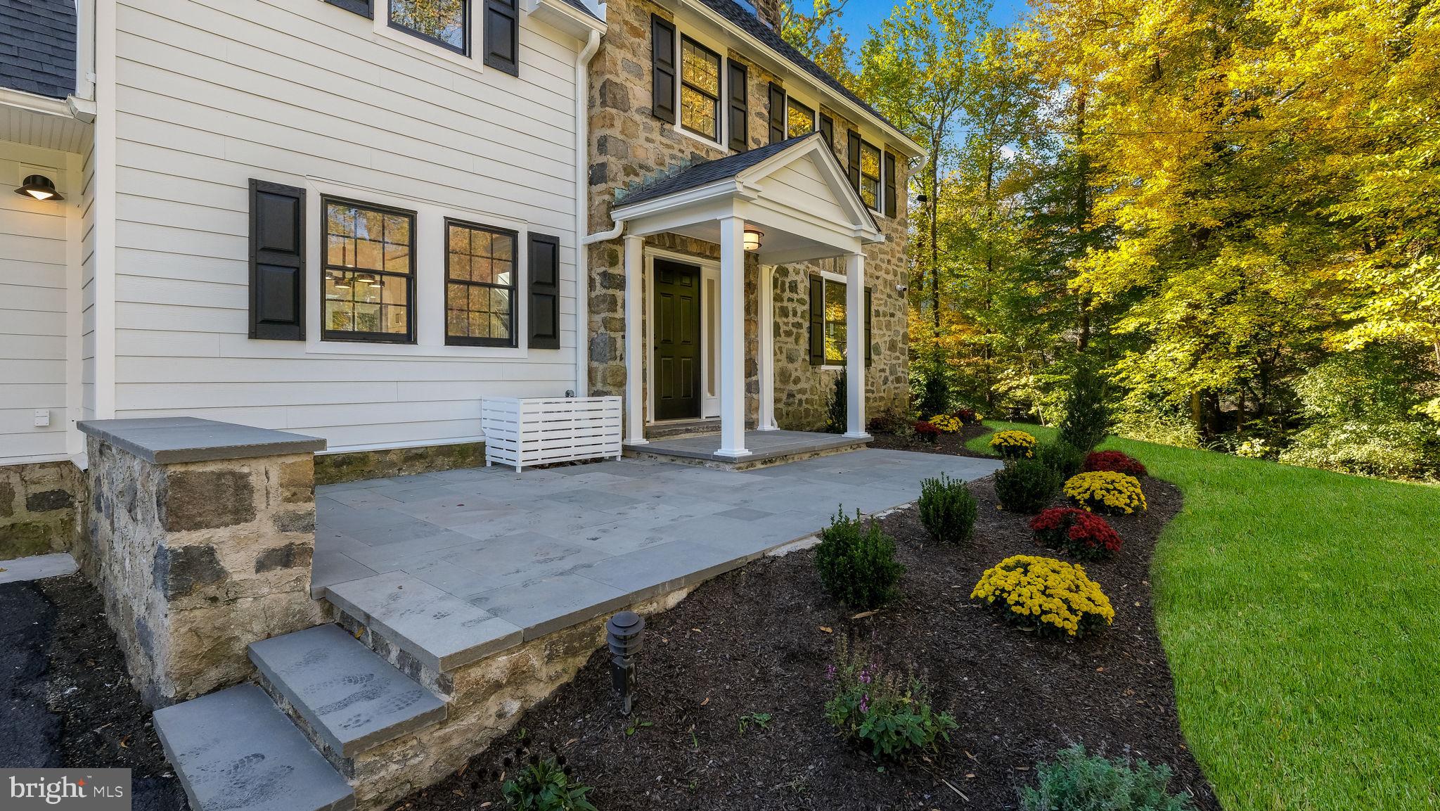 709 Brooke Road Wayne, PA 19087 - Photo 5 of 8 Magnificent blue stone front walk