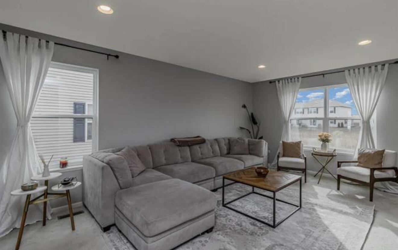 11126 Tennessee Street Crown Point, IN 46307 - Photo 6 of 22 1320x828