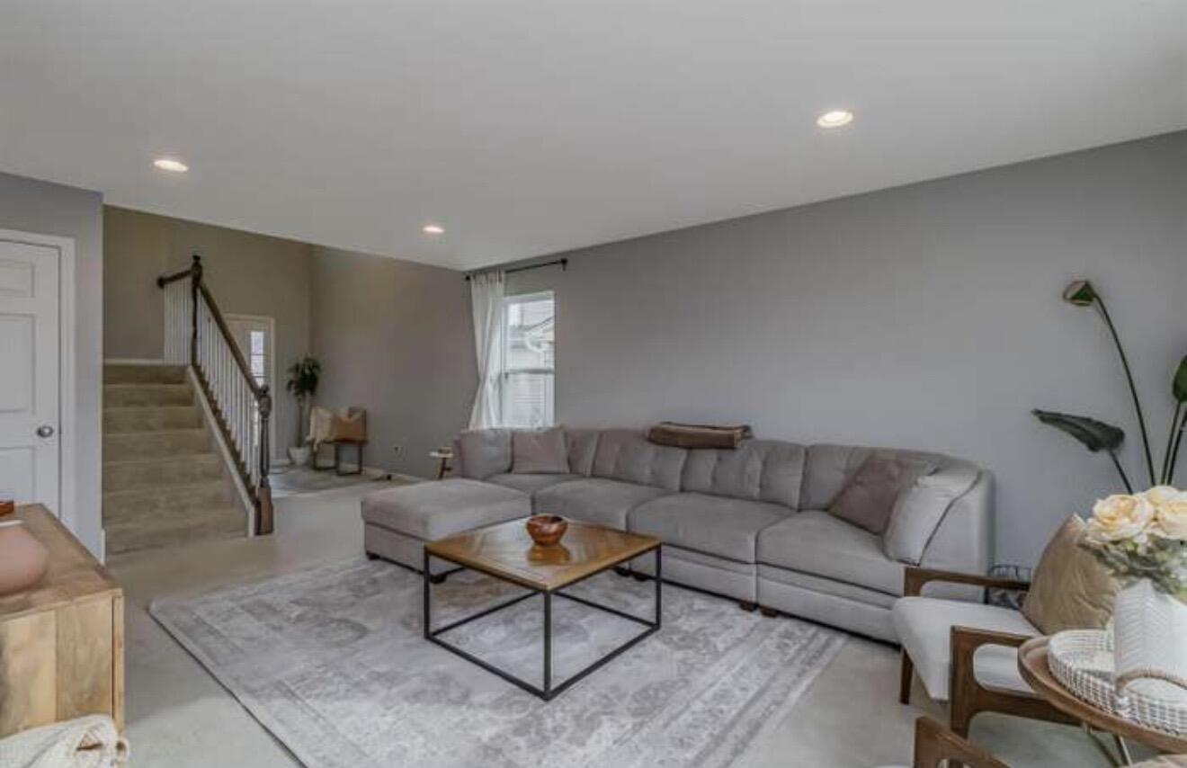 11126 Tennessee Street Crown Point, IN 46307 - Photo 7 of 22 1320x854