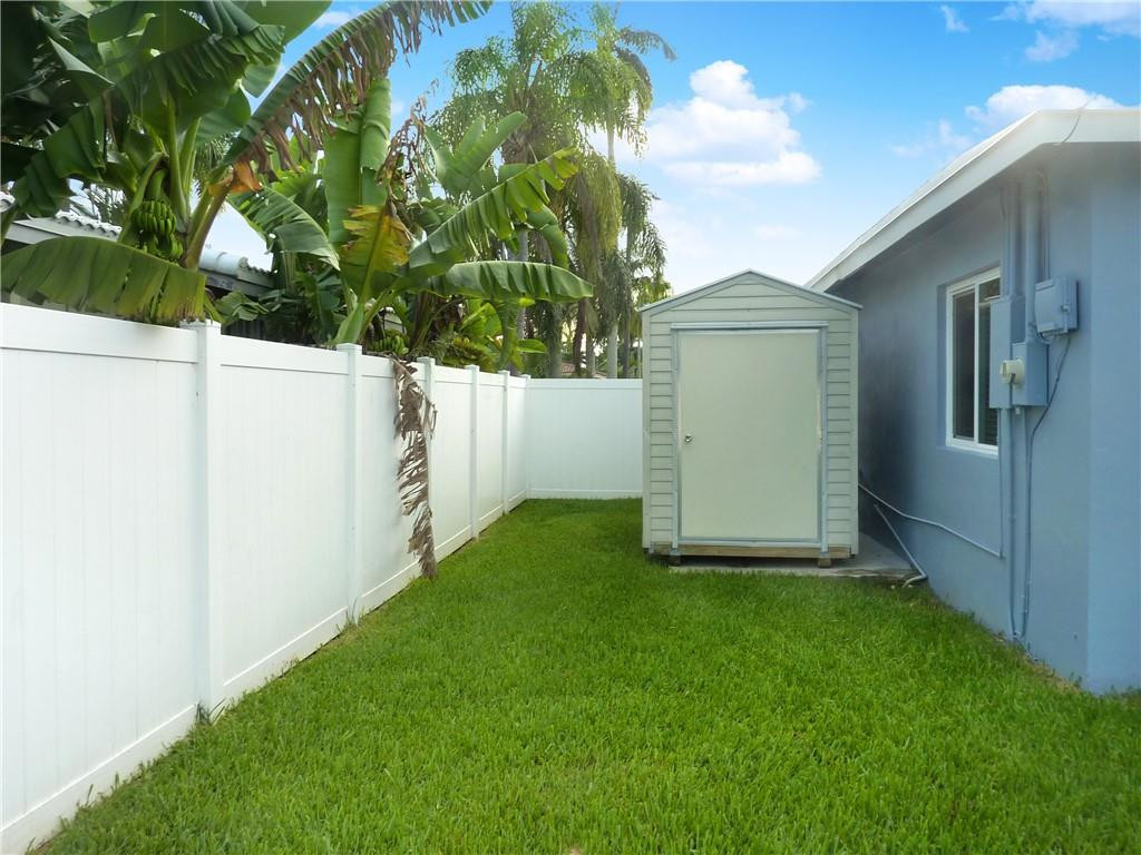 715 North 31st Road Hollywood, FL 33021 - Photo 23 of 25 Photo 23