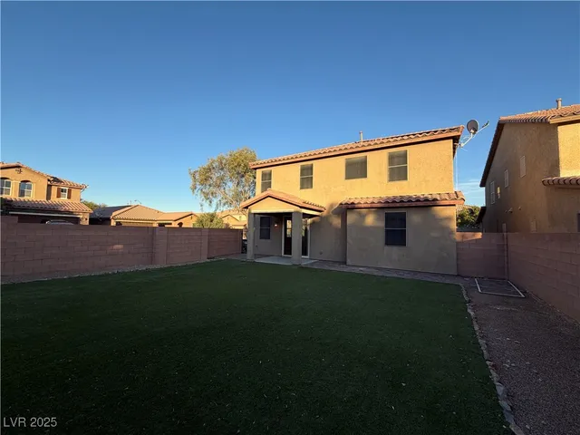 $2,650 | 10544 Pembroke Bay Street, Las Vegas, NV 89179