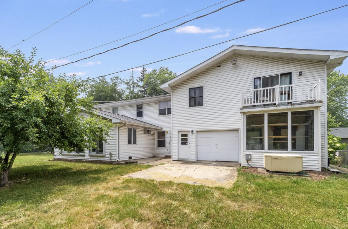 1943 Church Road Aurora, IL 60505 - Photo 25 of 31