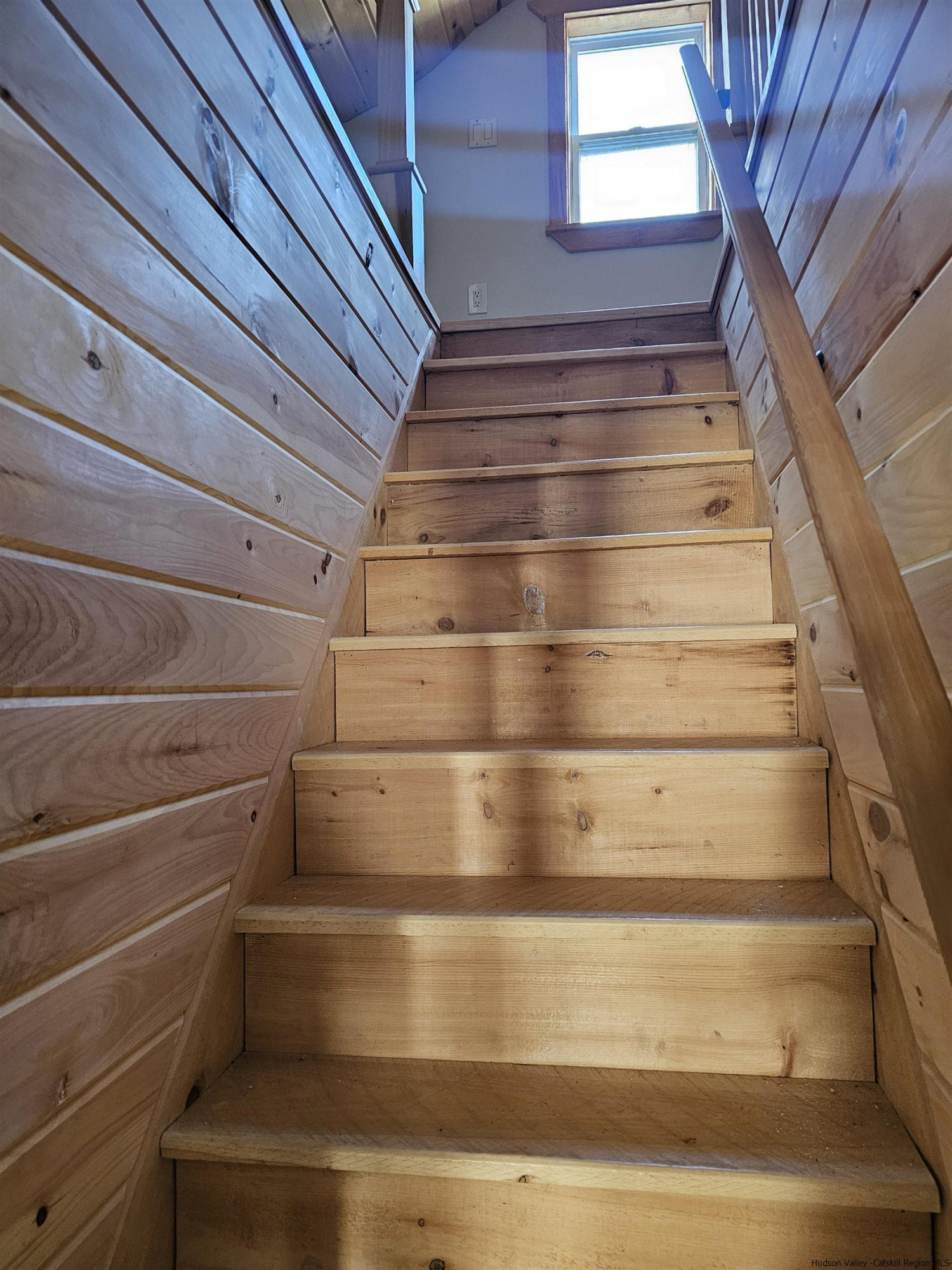 7732 Main Street Hunter, NY 12442 - Photo 18 of 25 a view of entryway