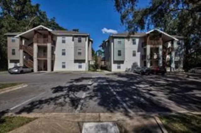 $1,400 | 500 McKeithen Street, Unit 411, Tallahassee, FL 32304