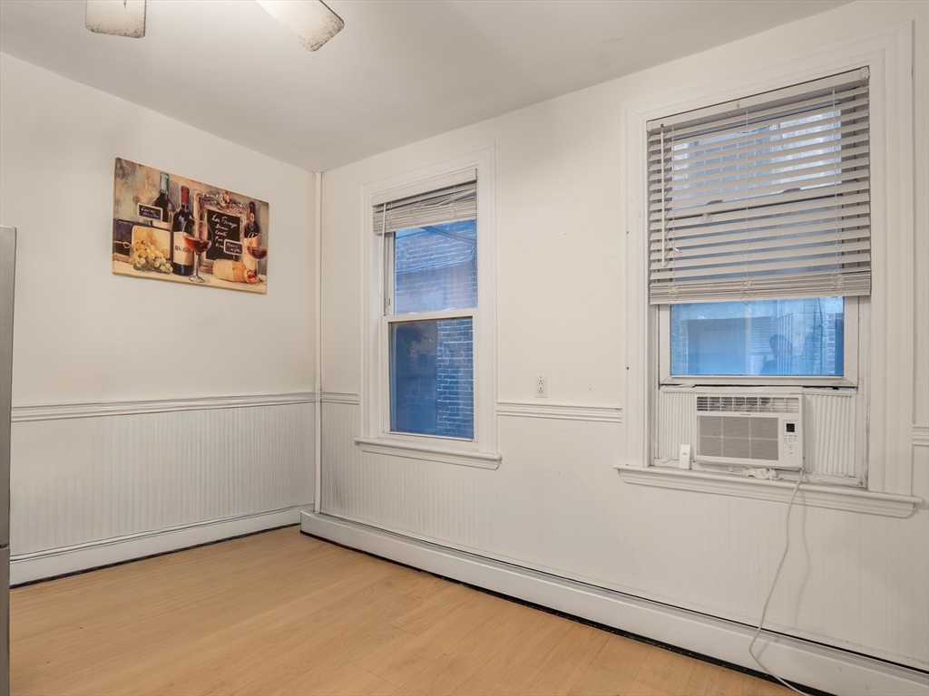 22 Irving Street, Unit 2 Boston, MA 02114 - Photo 6 of 10