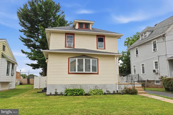 $285,000 | 121 North Scott Avenue, Glenolden, PA 19036