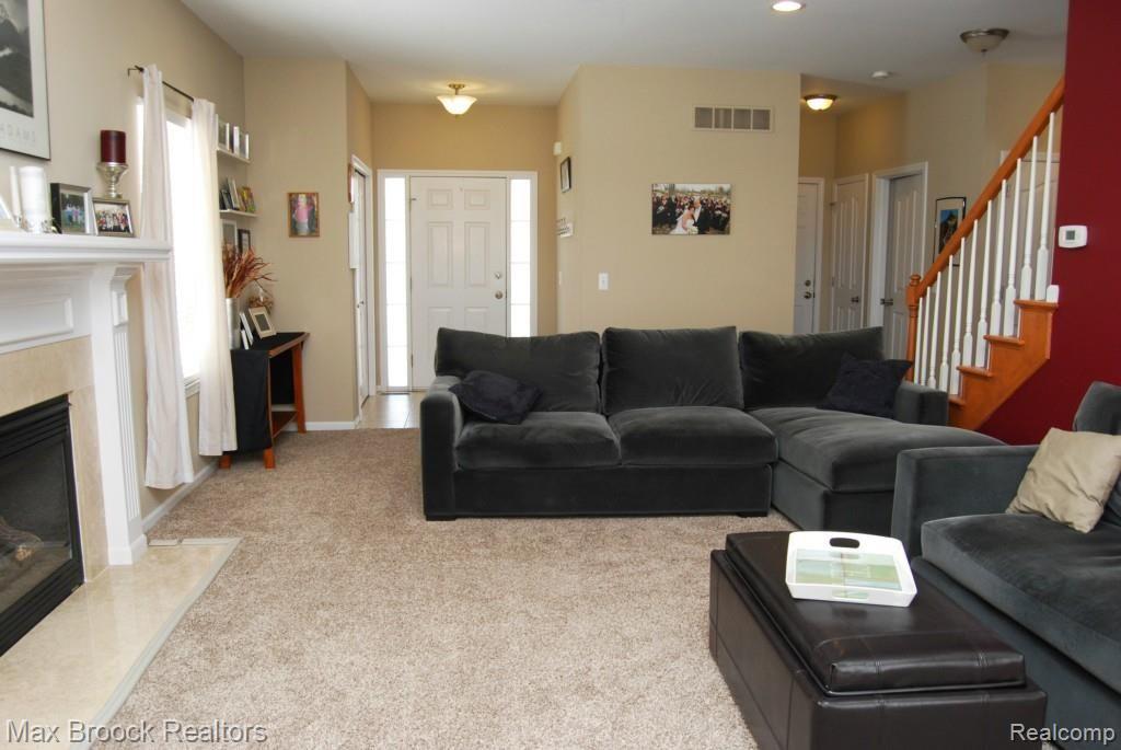 3915 Cone Avenue Rochester Hills, MI 48309 - Photo 5 of 40