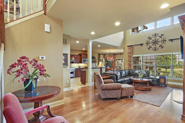 $663,000 | 663 Greenview Circle, Unit 5527, Geneva, WI 53147