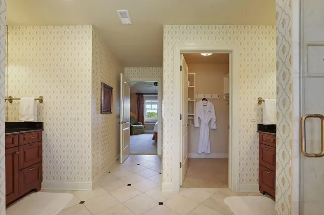 $663,000 | 663 Greenview Circle, Unit 5527, Geneva, WI 53147