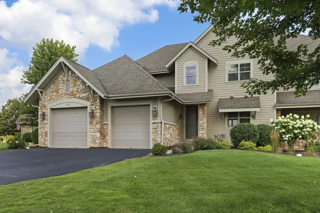 $663,000 | 663 Greenview Circle, Unit 5527, Geneva, WI 53147