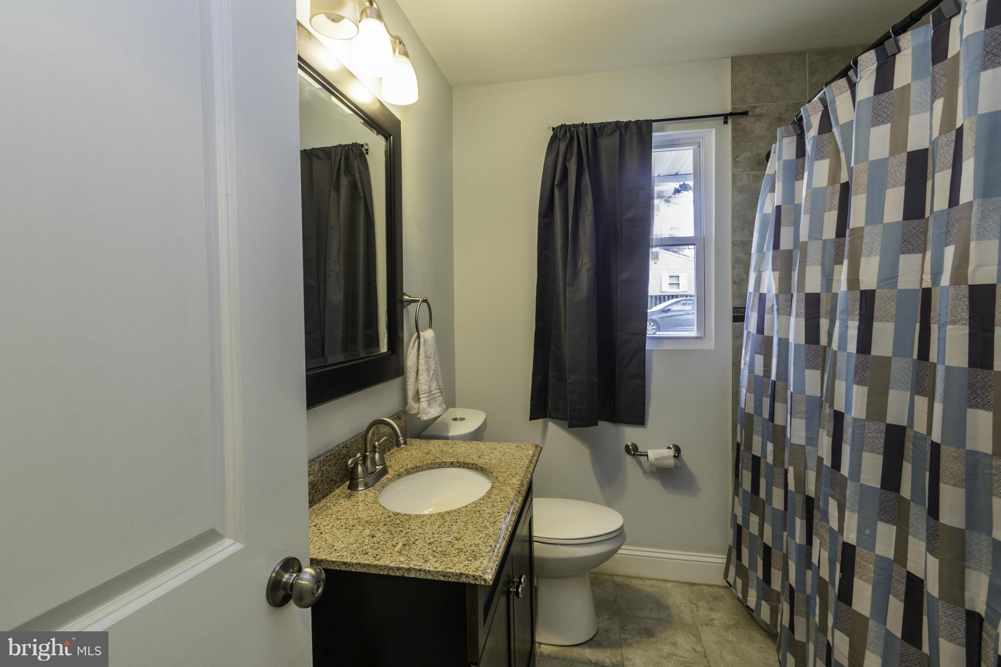 121 Cresston Road Arnold, MD 21012 - Photo 22 of 25 Bath
