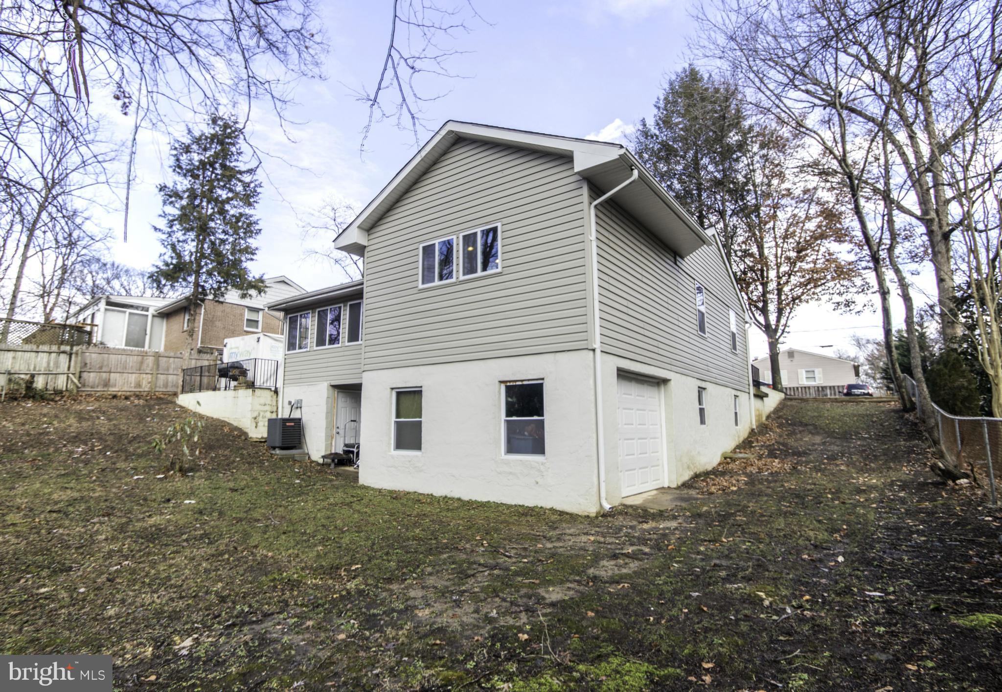 121 Cresston Road Arnold, MD 21012 - Photo 4 of 25 Exterior (Rear)
