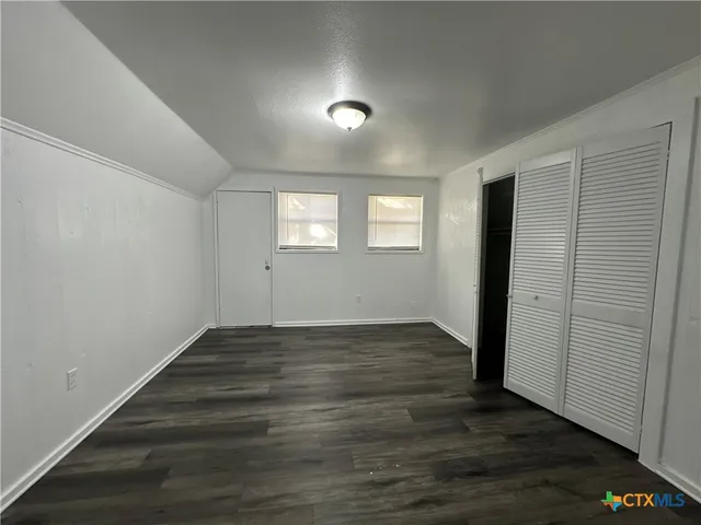 $1,800 | 882 Buerger Lane, Seguin, TX 78155