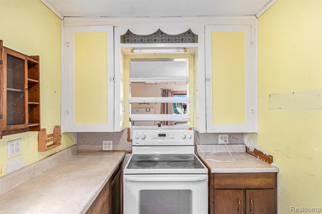 3014 Center Road Flint, MI 48506 - Photo 13 of 19