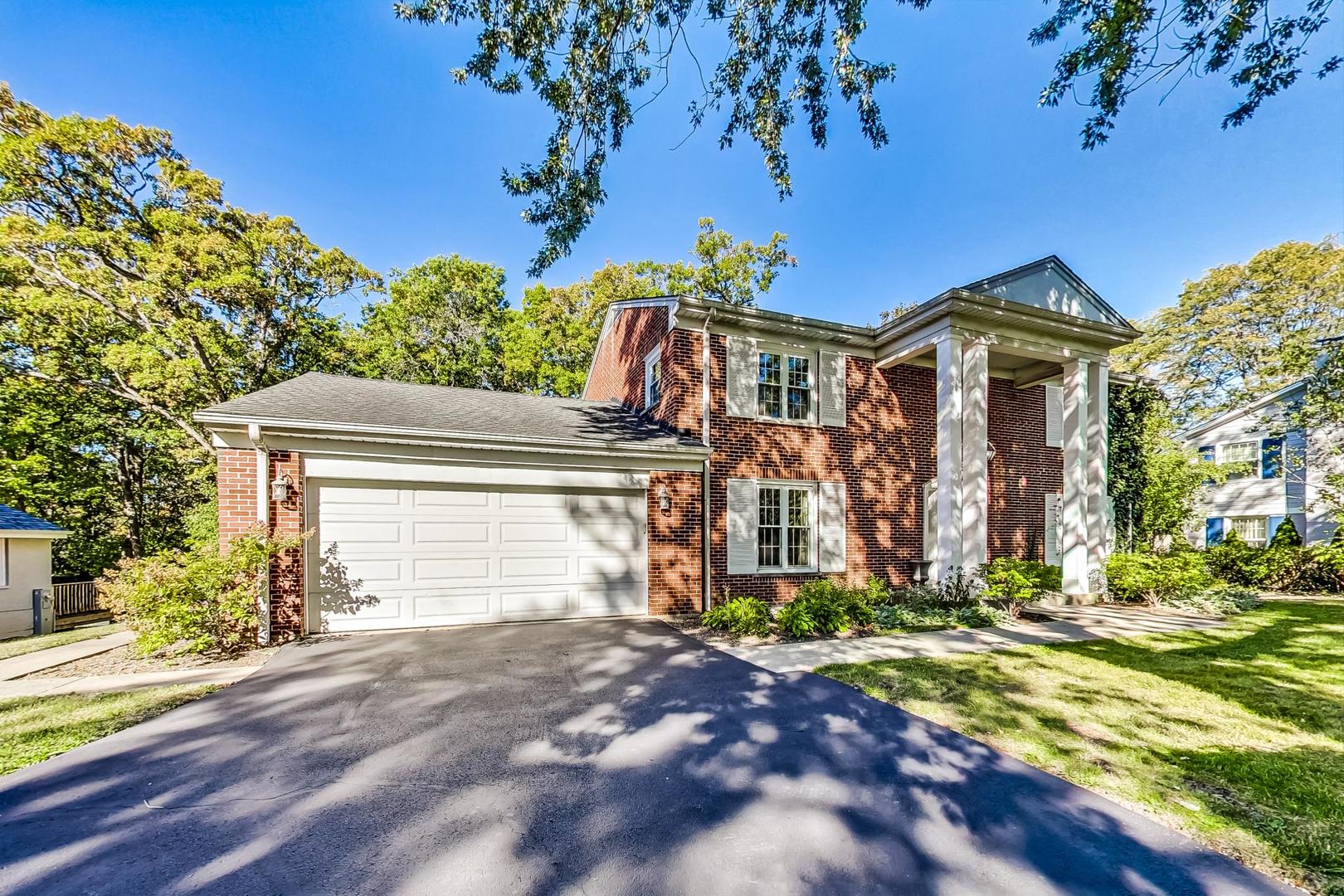 1040 Forest Hill Road Lake Forest, IL 60045 - Photo 1 of 34