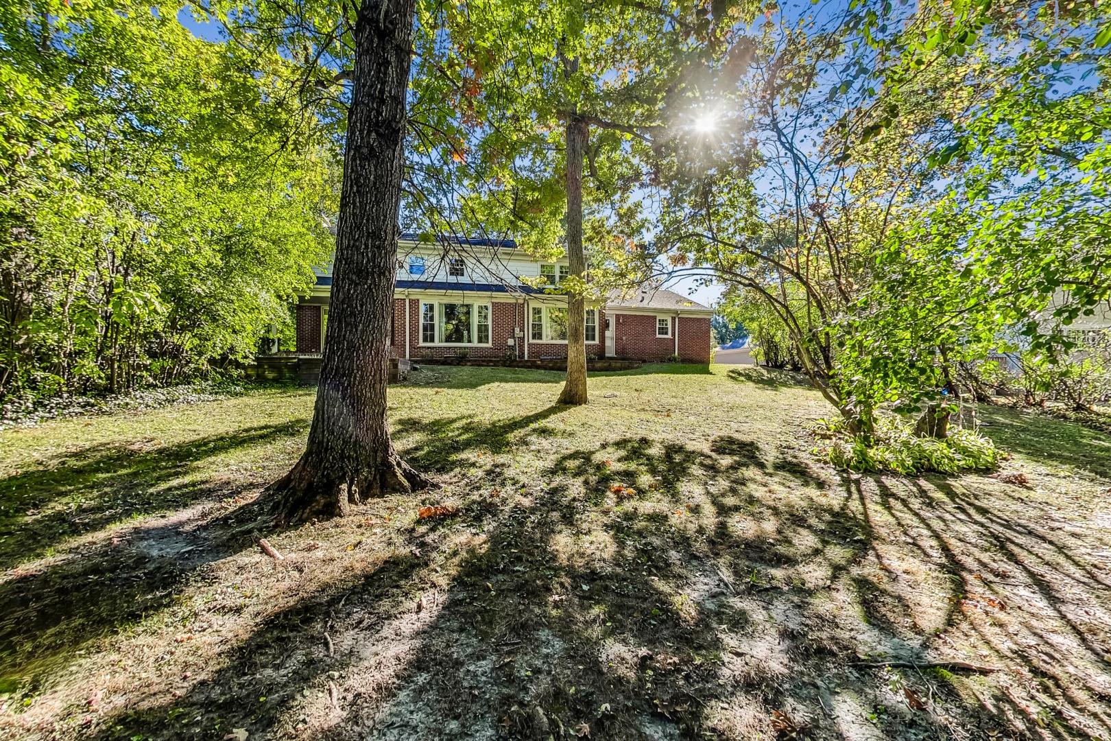 1040 Forest Hill Road Lake Forest, IL 60045 - Photo 28 of 34