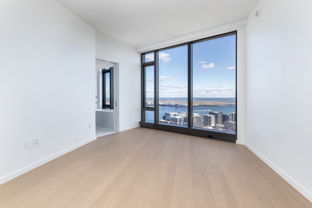 682 Atlantic Avenue, Unit 3710A Boston, MA 02111 - Photo 14 of 42