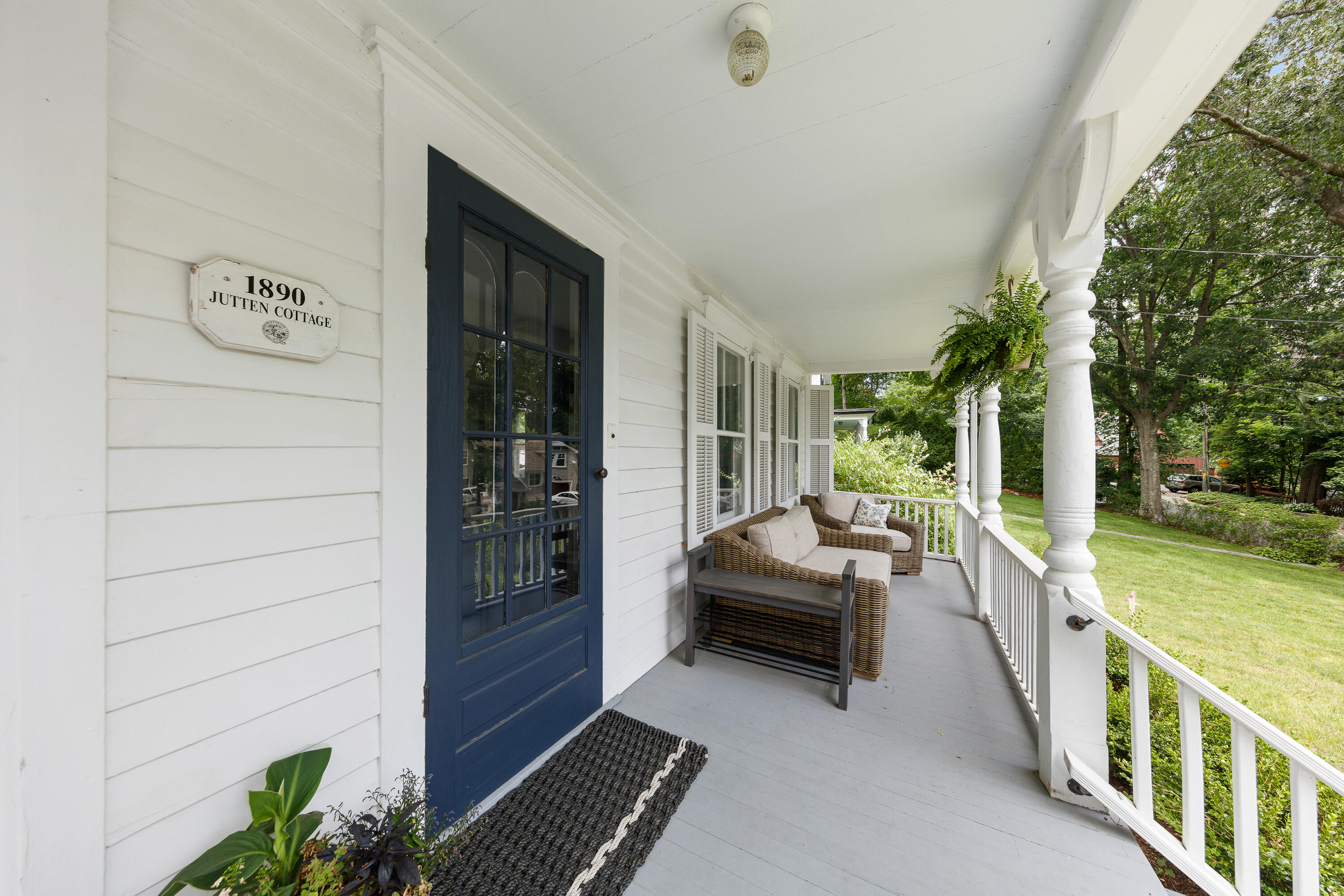 25 Raymond Street Darien, CT 06820 - Photo 3 of 28 a view of living room and balcony