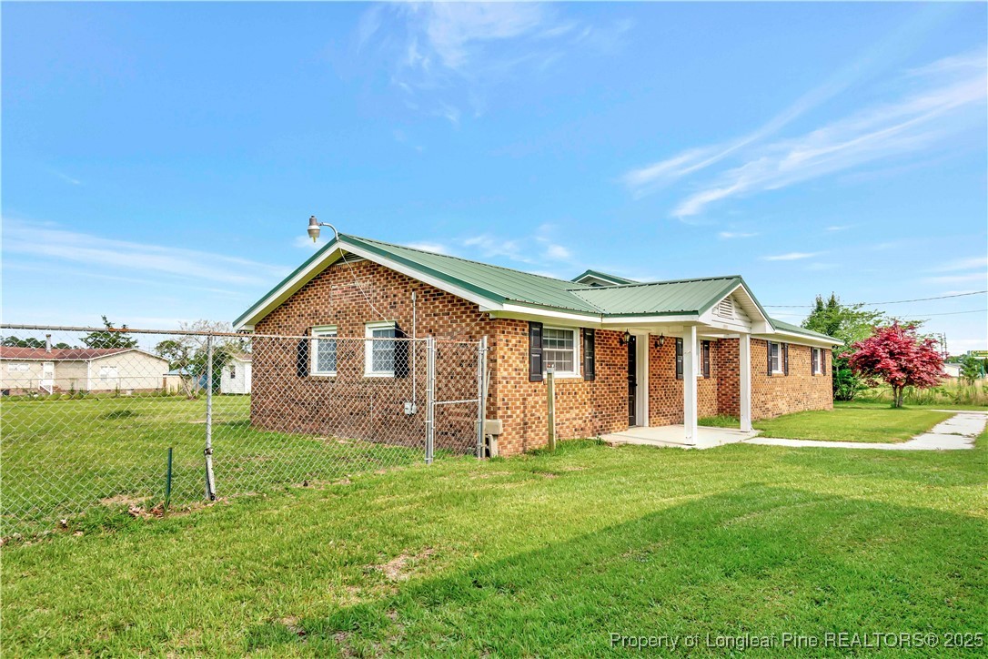 2567 Alamac Road Lumberton, NC 28358 - Photo 2 of 31