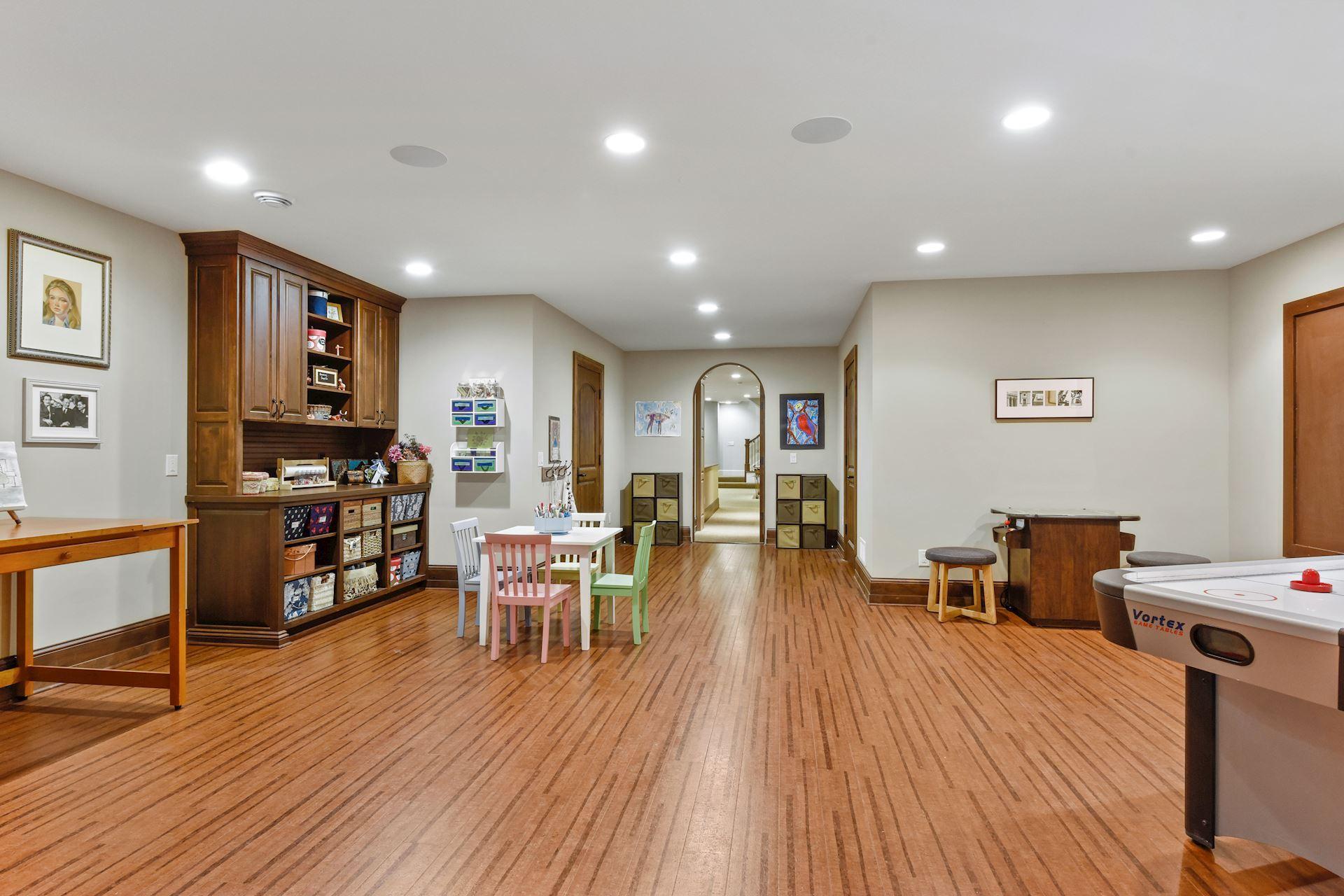 5 Spur Road Edina, MN 55436 - Photo 29 of 66